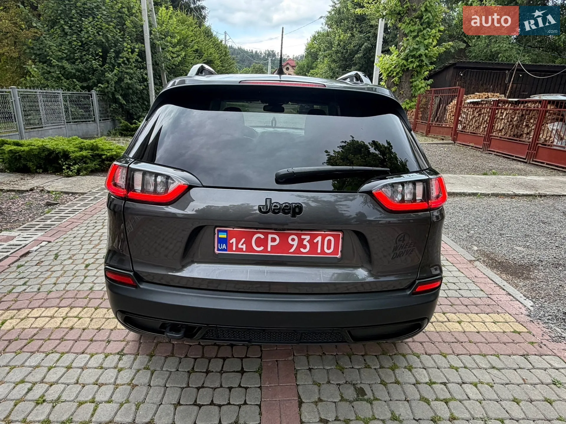 2022 Jeep Cherokee - мініатюра 9