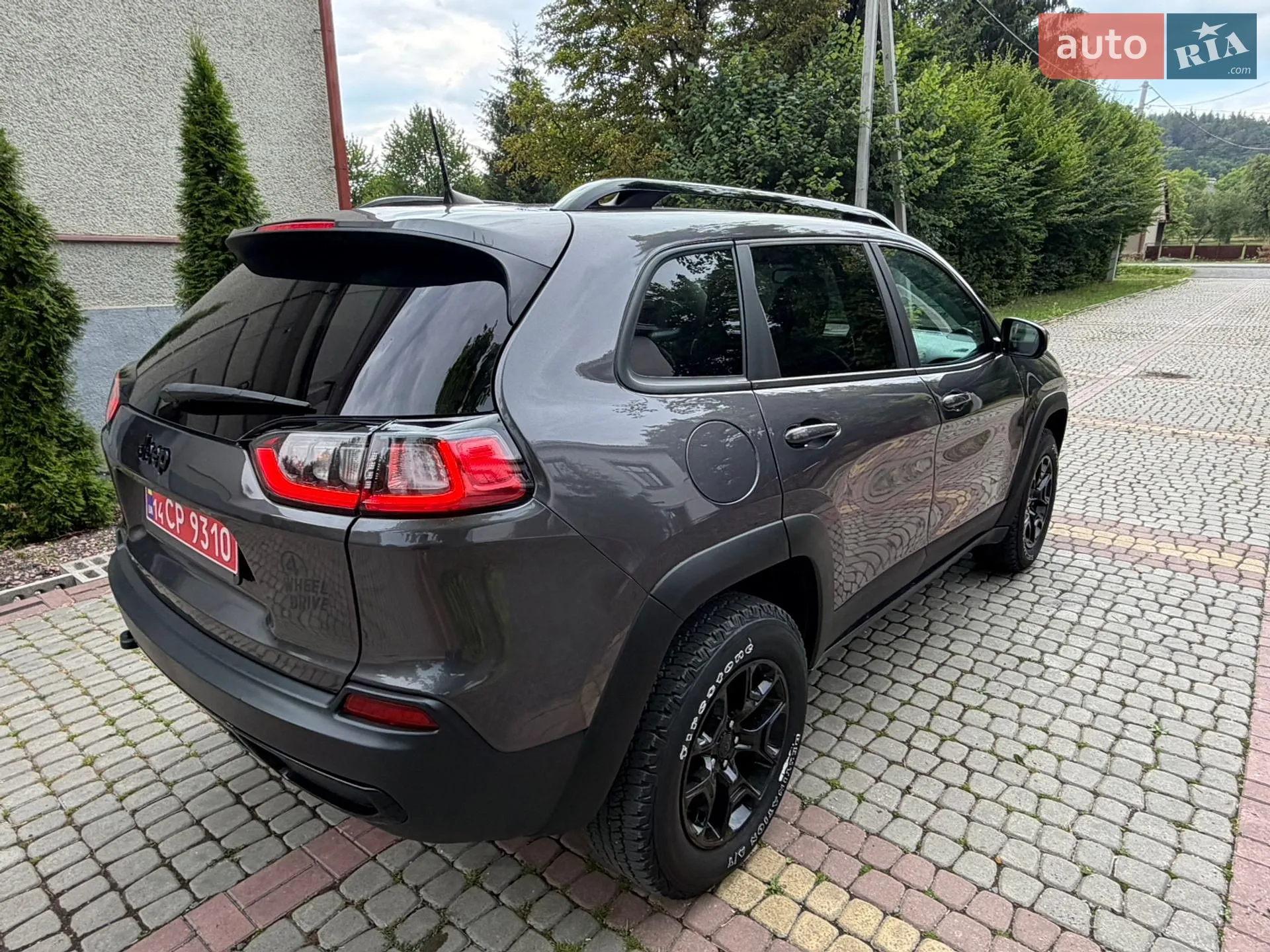 2022 Jeep Cherokee - мініатюра 8