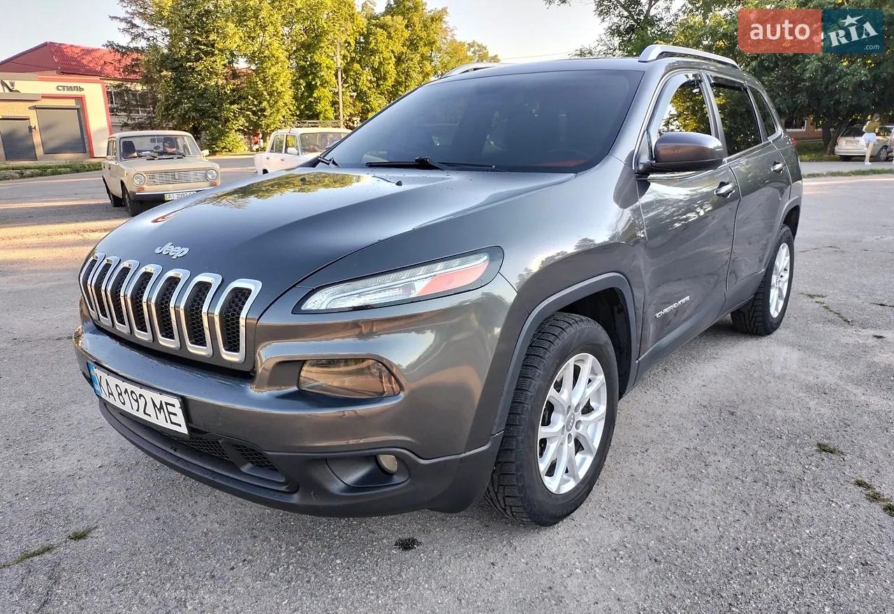 2017 Jeep Cherokee - мініатюра 16