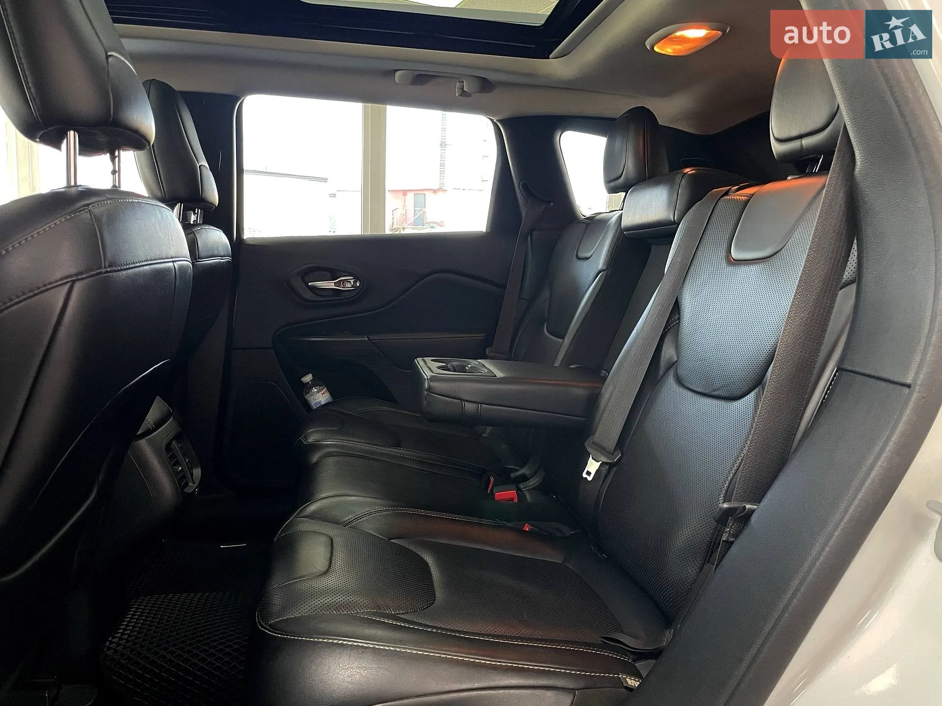 2014 Jeep Cherokee - мініатюра 38
