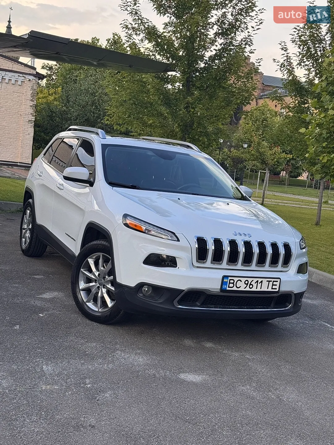 2013 Jeep Cherokee - мініатюра 8