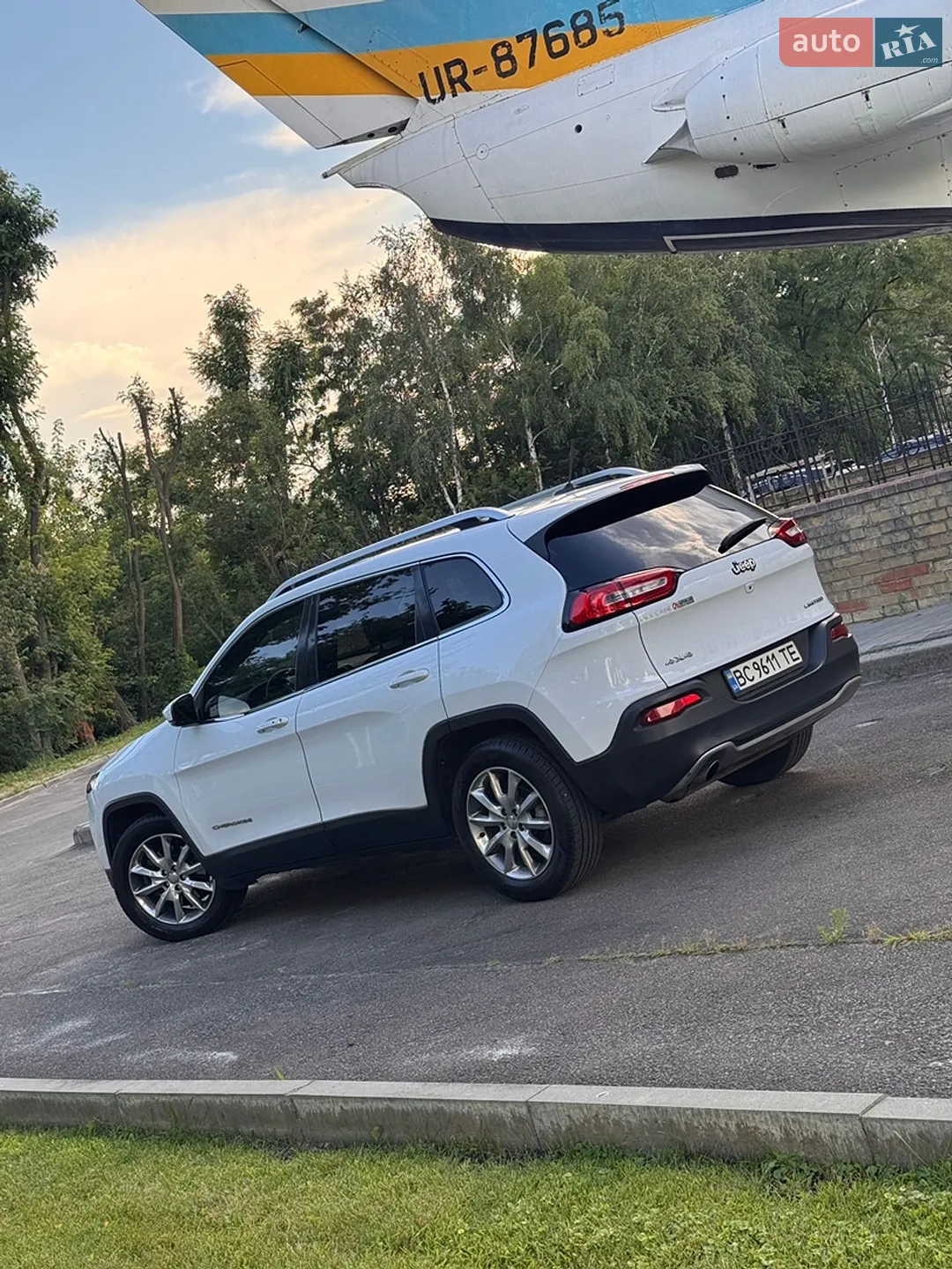 2013 Jeep Cherokee - мініатюра 11