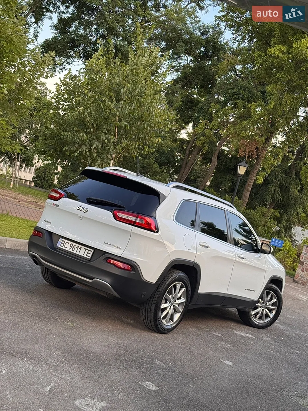 2013 Jeep Cherokee - мініатюра 15