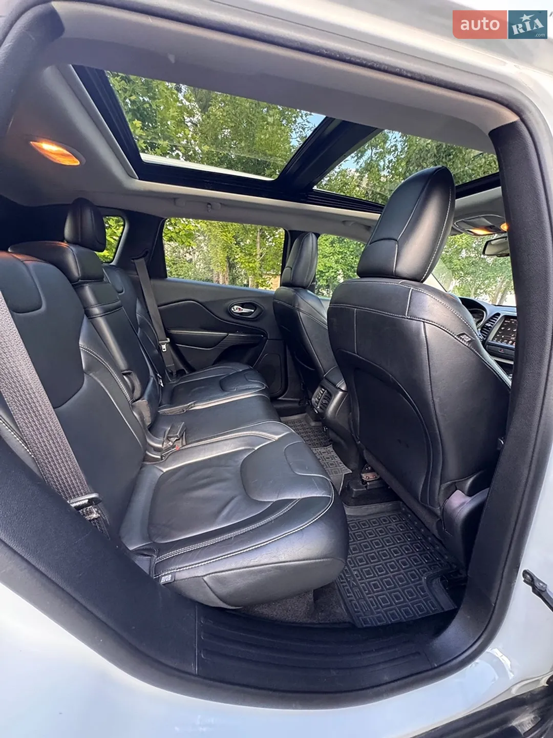 2013 Jeep Cherokee - мініатюра 25