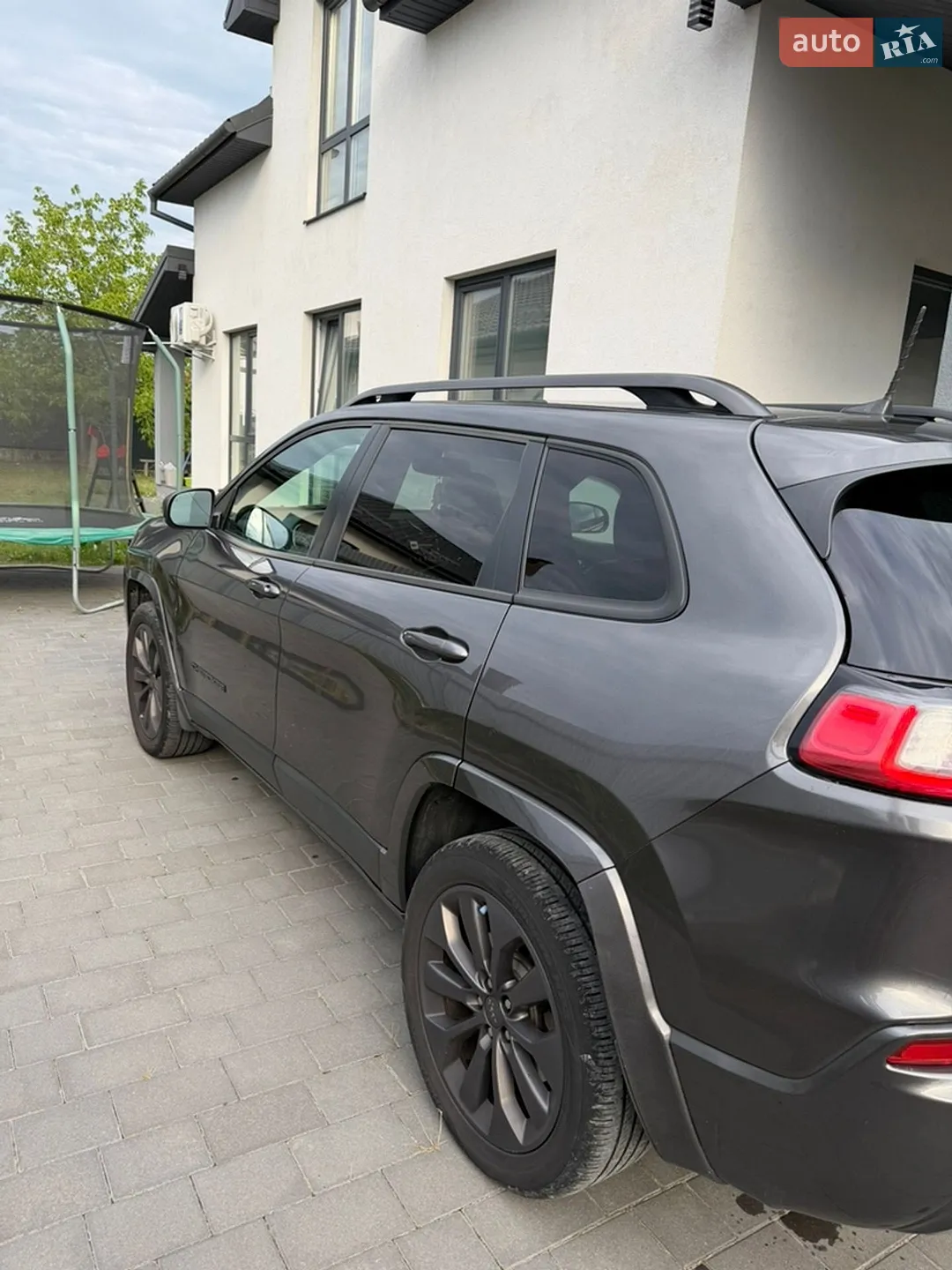 2018 Jeep Cherokee - мініатюра 9