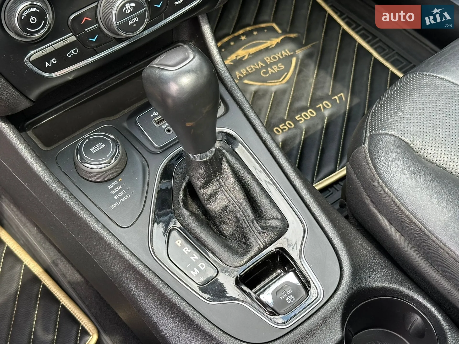 2020 Jeep Cherokee - мініатюра 37
