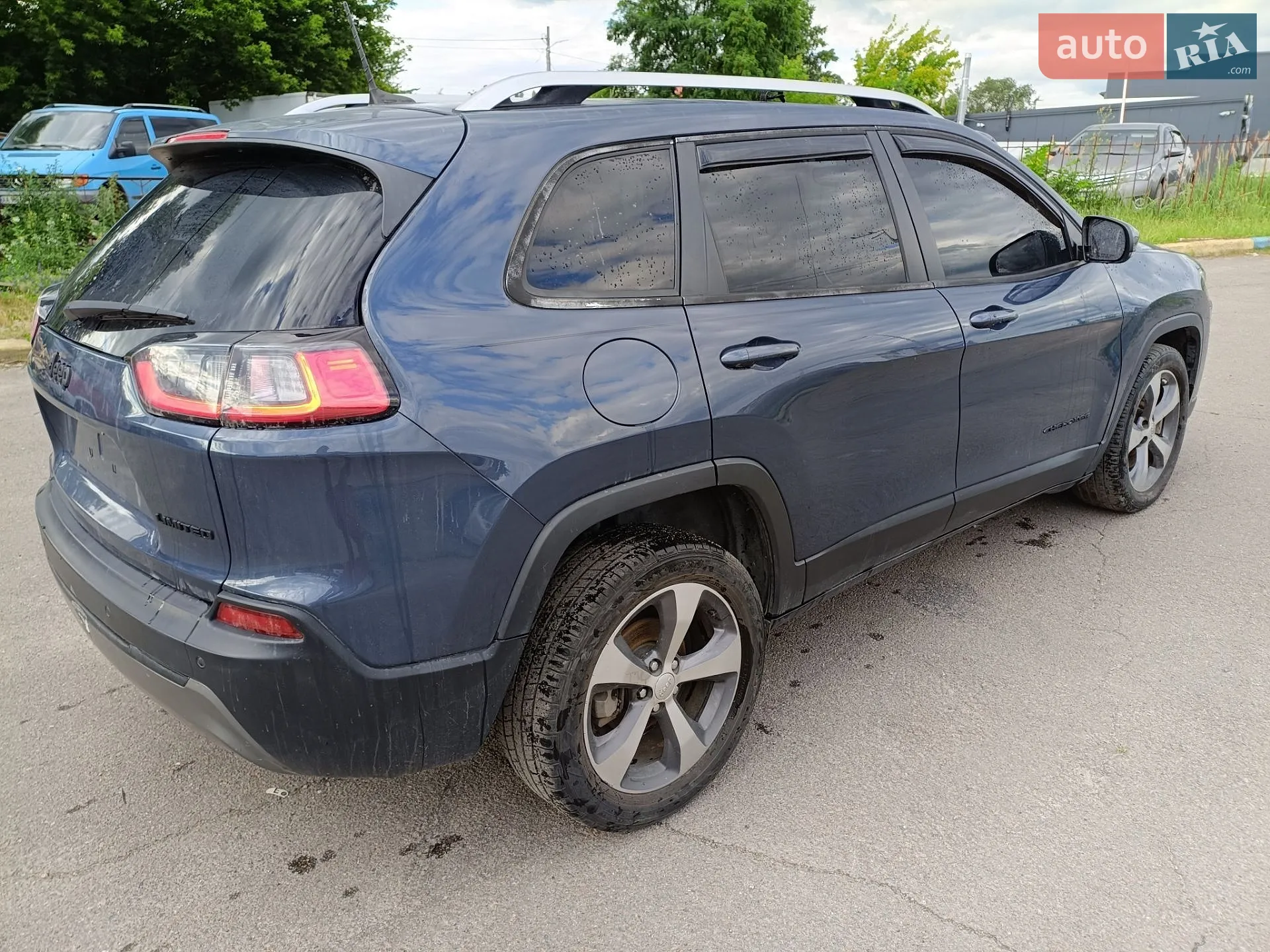 2019 Jeep Cherokee - мініатюра 3