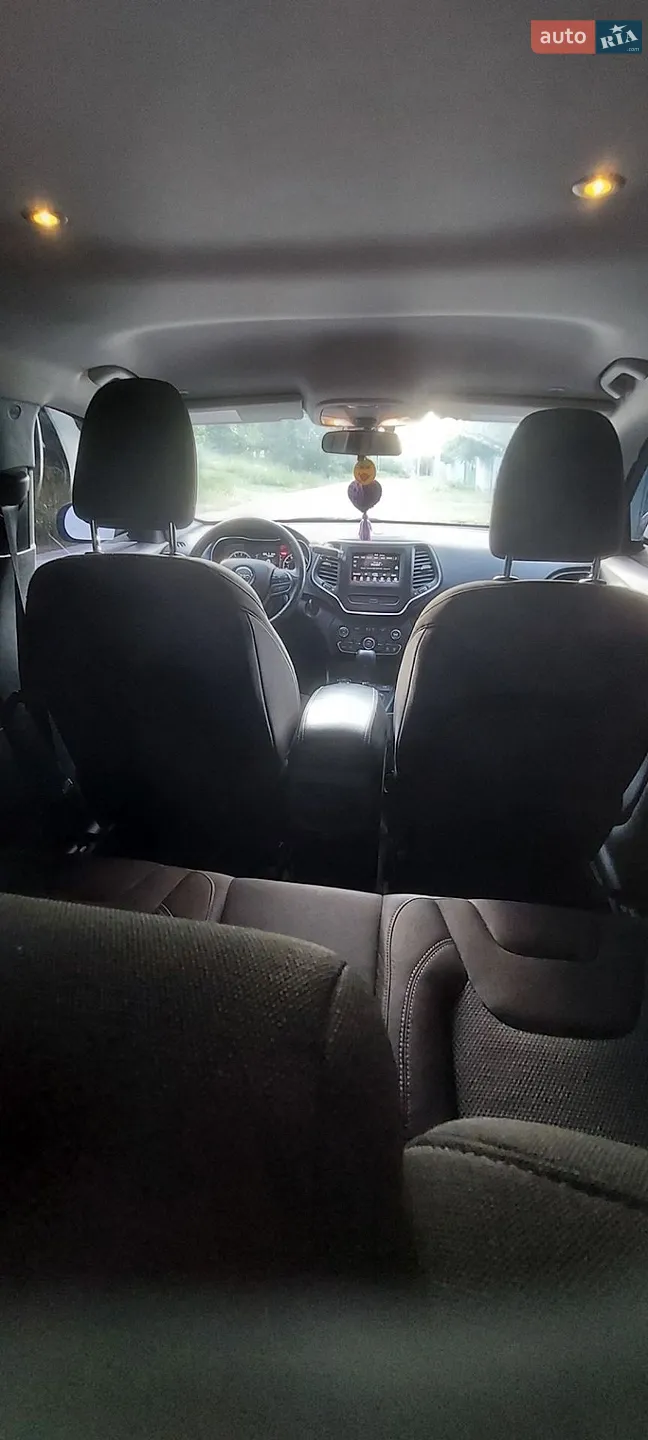 2018 Jeep Cherokee - мініатюра 4