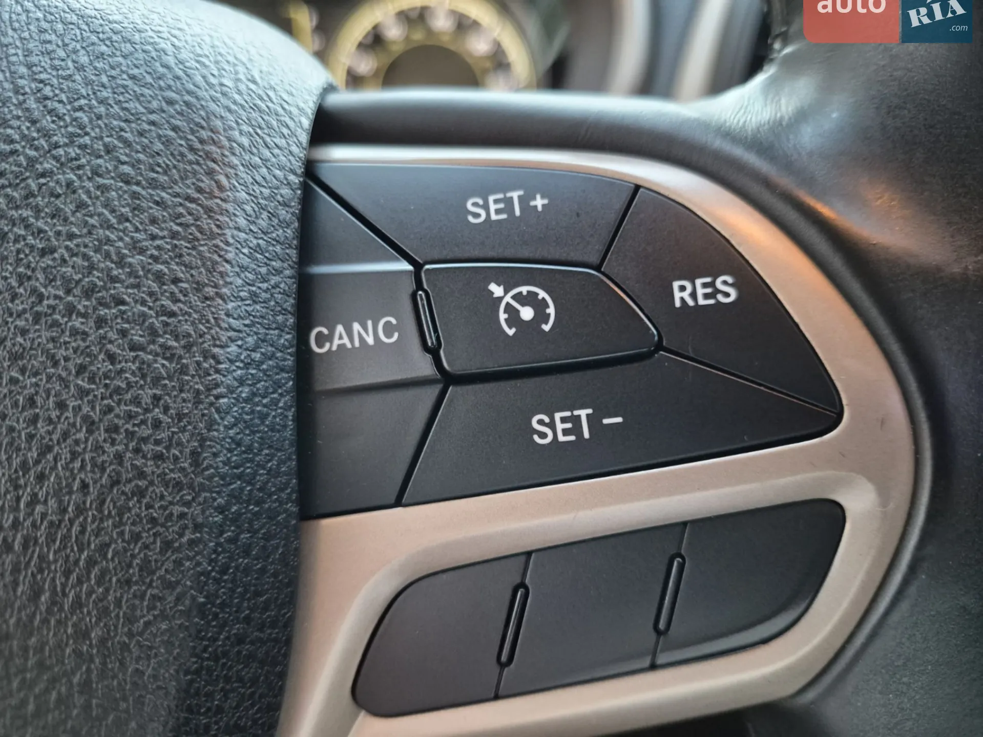 2017 Jeep Cherokee - мініатюра 49