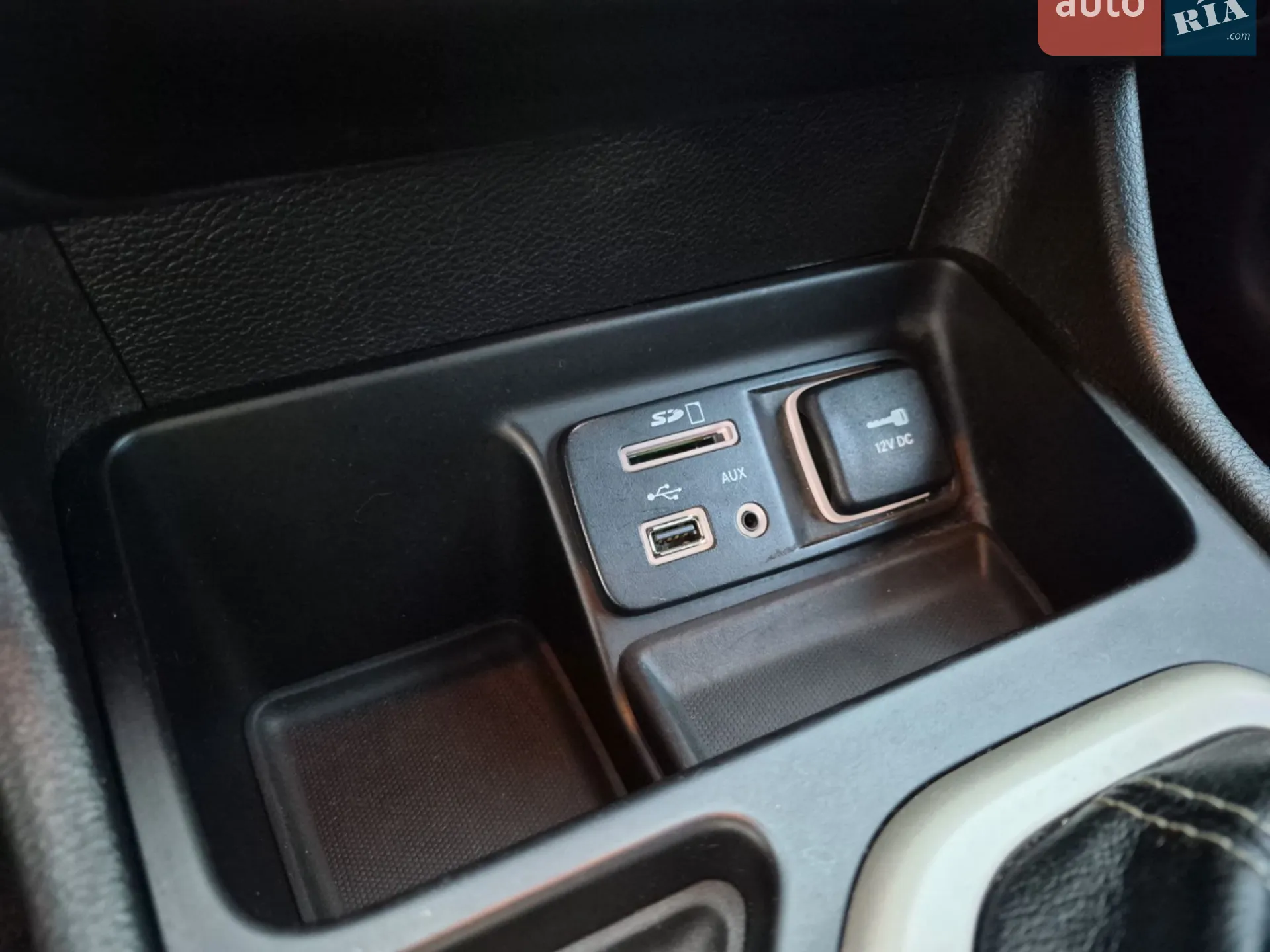 2017 Jeep Cherokee - мініатюра 56