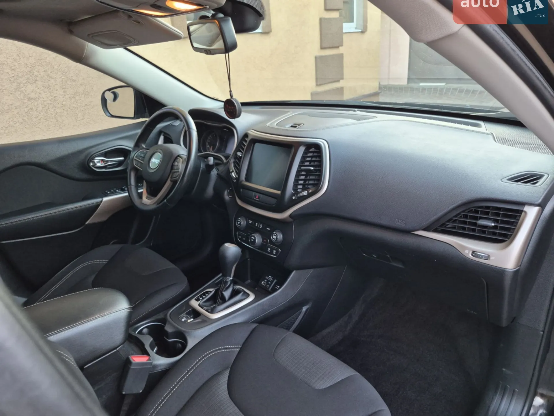 2017 Jeep Cherokee - мініатюра 82