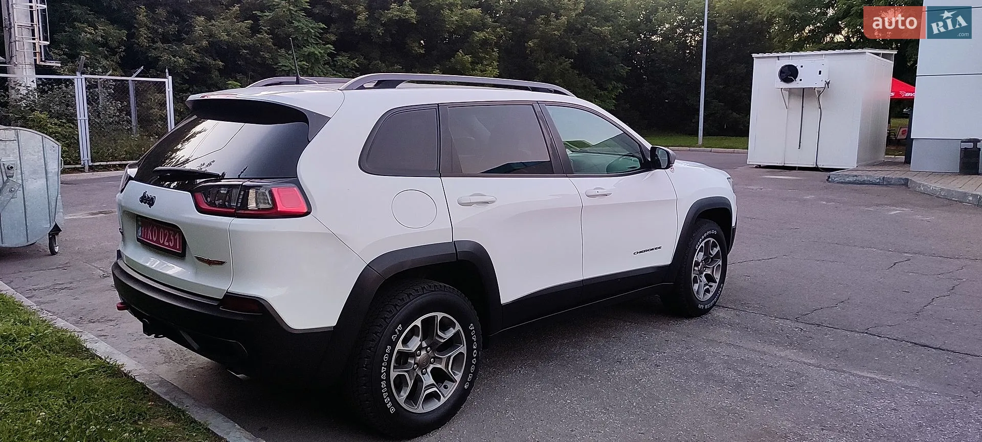 2020 Jeep Cherokee - мініатюра 52