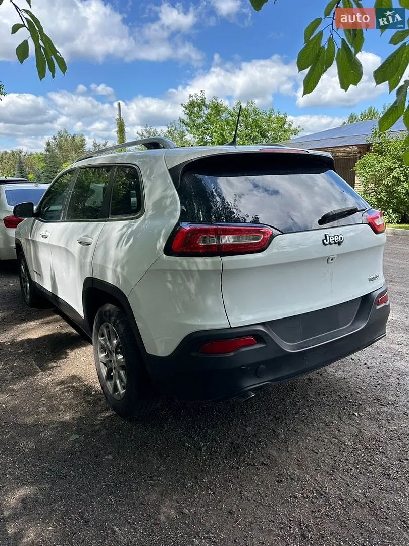 2018 Jeep Cherokee - мініатюра 8