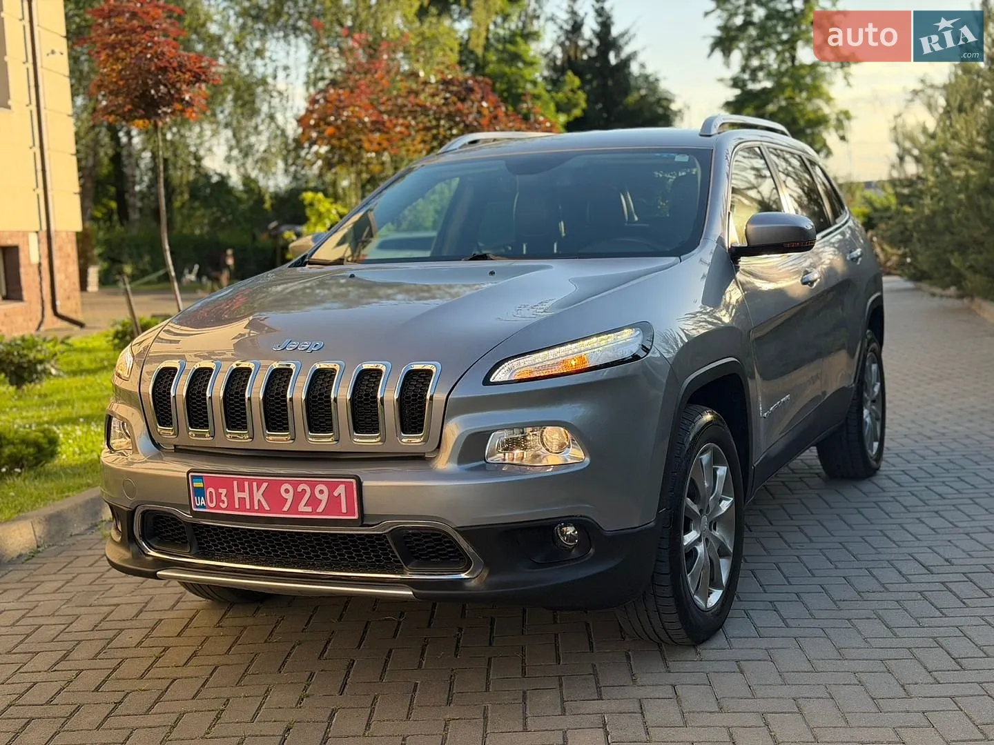 2018 Jeep Cherokee - фото 1