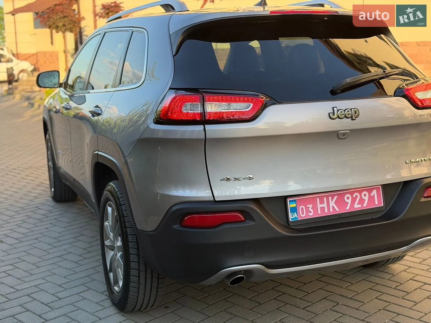 2018 Jeep Cherokee - мініатюра 13