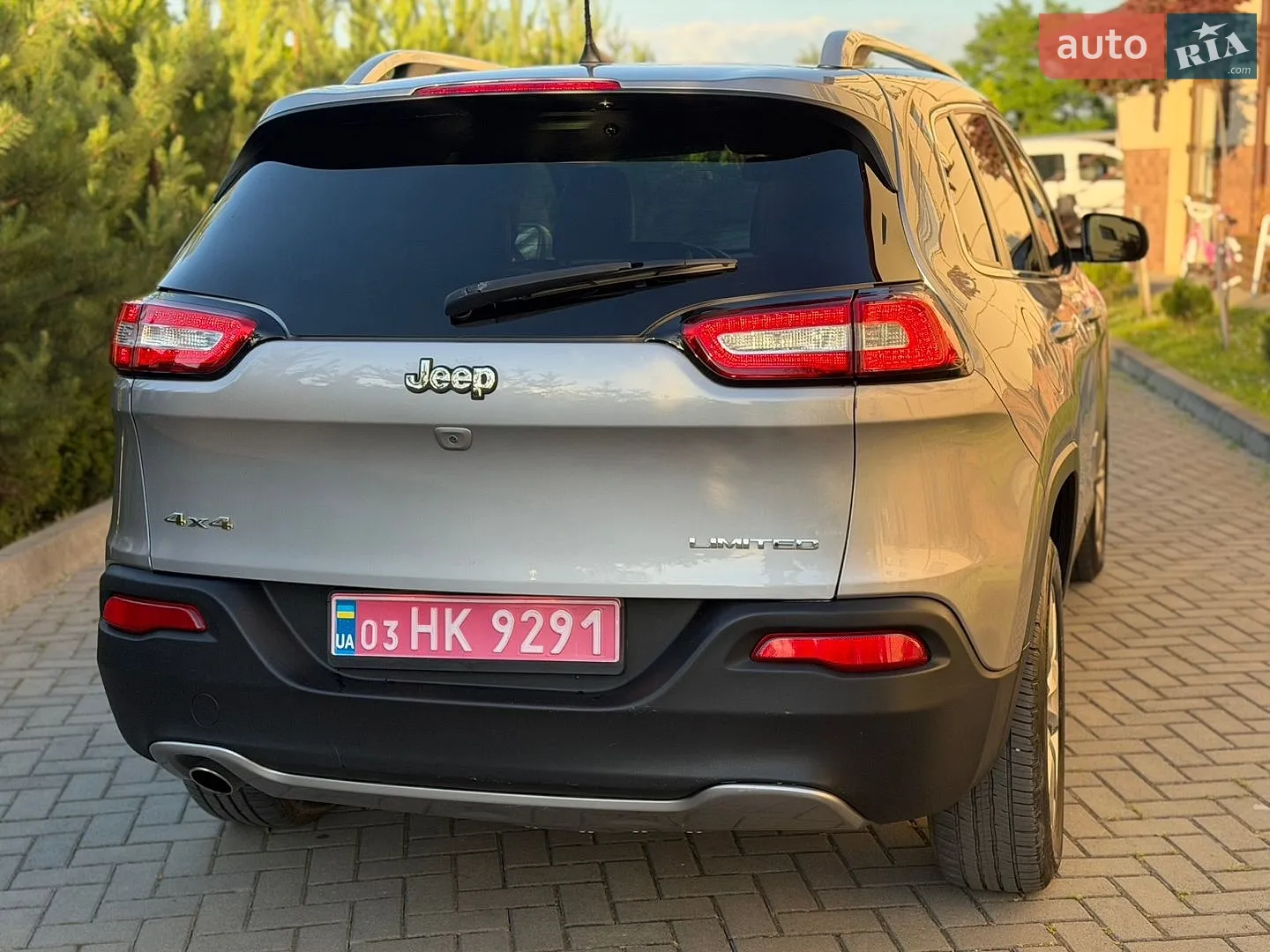2018 Jeep Cherokee - мініатюра 10