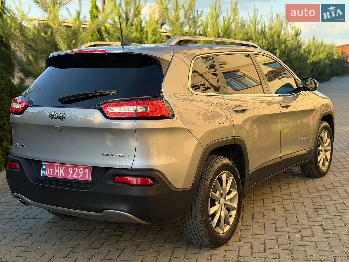 2018 Jeep Cherokee - мініатюра 17