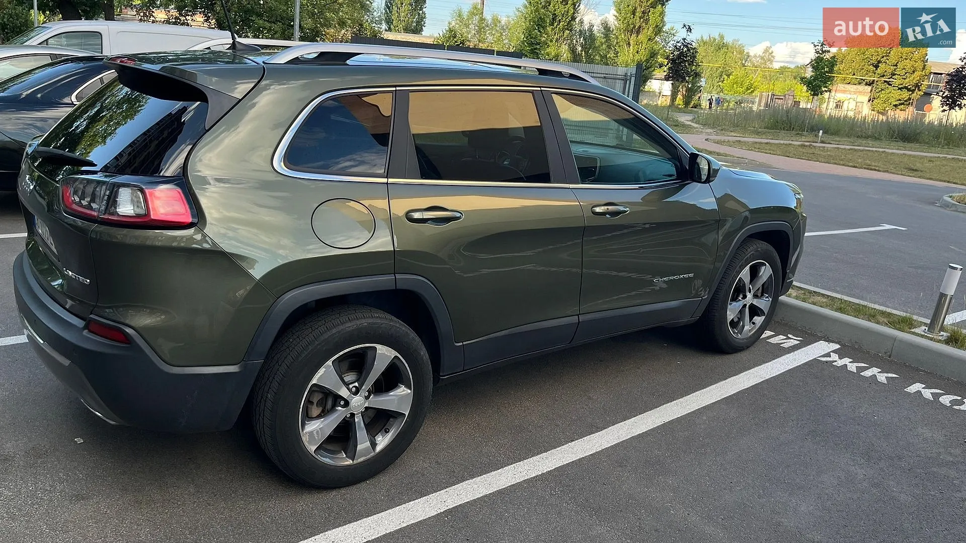 2018 Jeep Cherokee - мініатюра 8