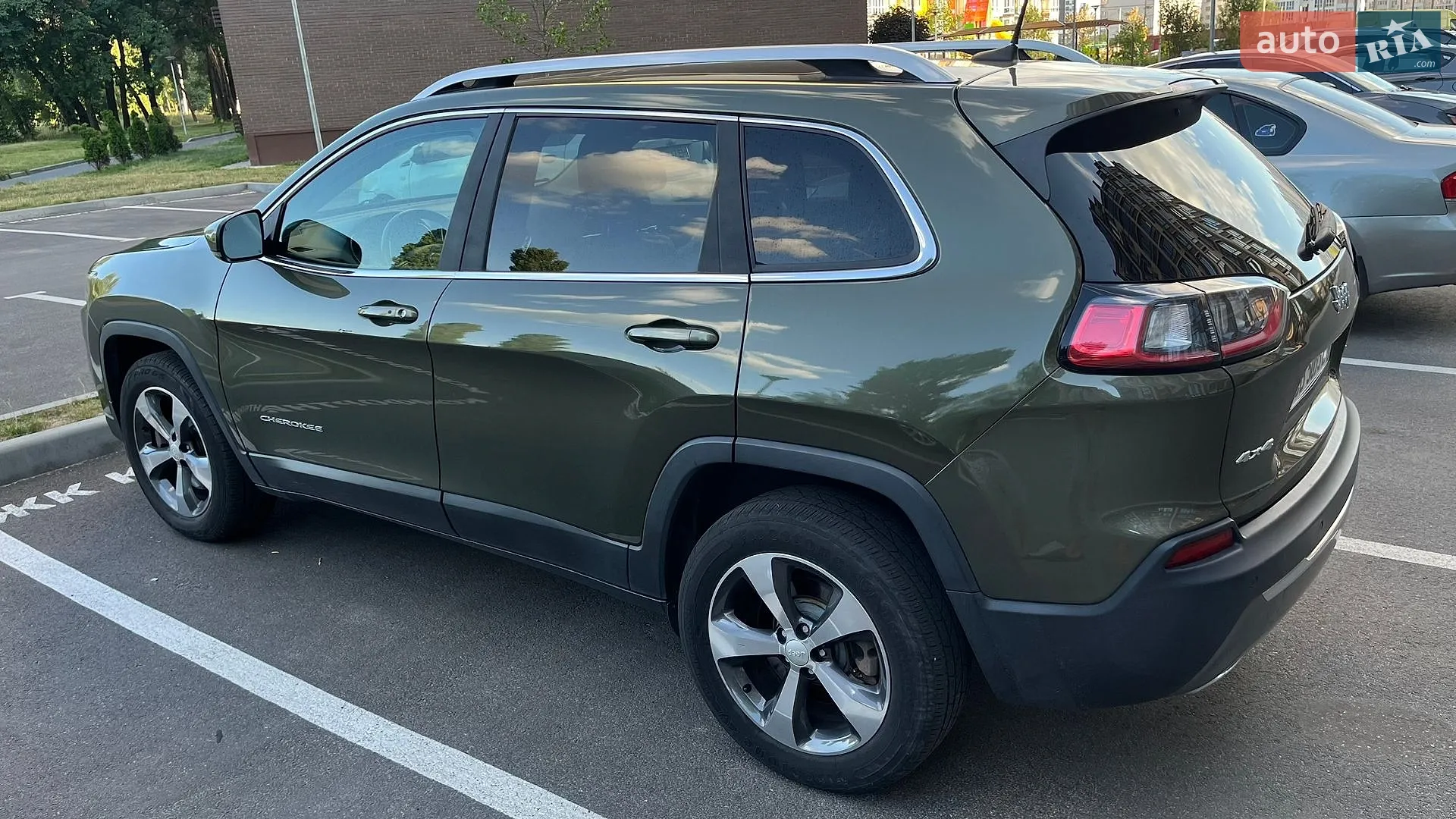 2018 Jeep Cherokee - мініатюра 11