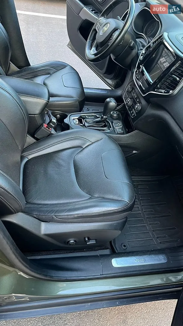 2018 Jeep Cherokee - мініатюра 33