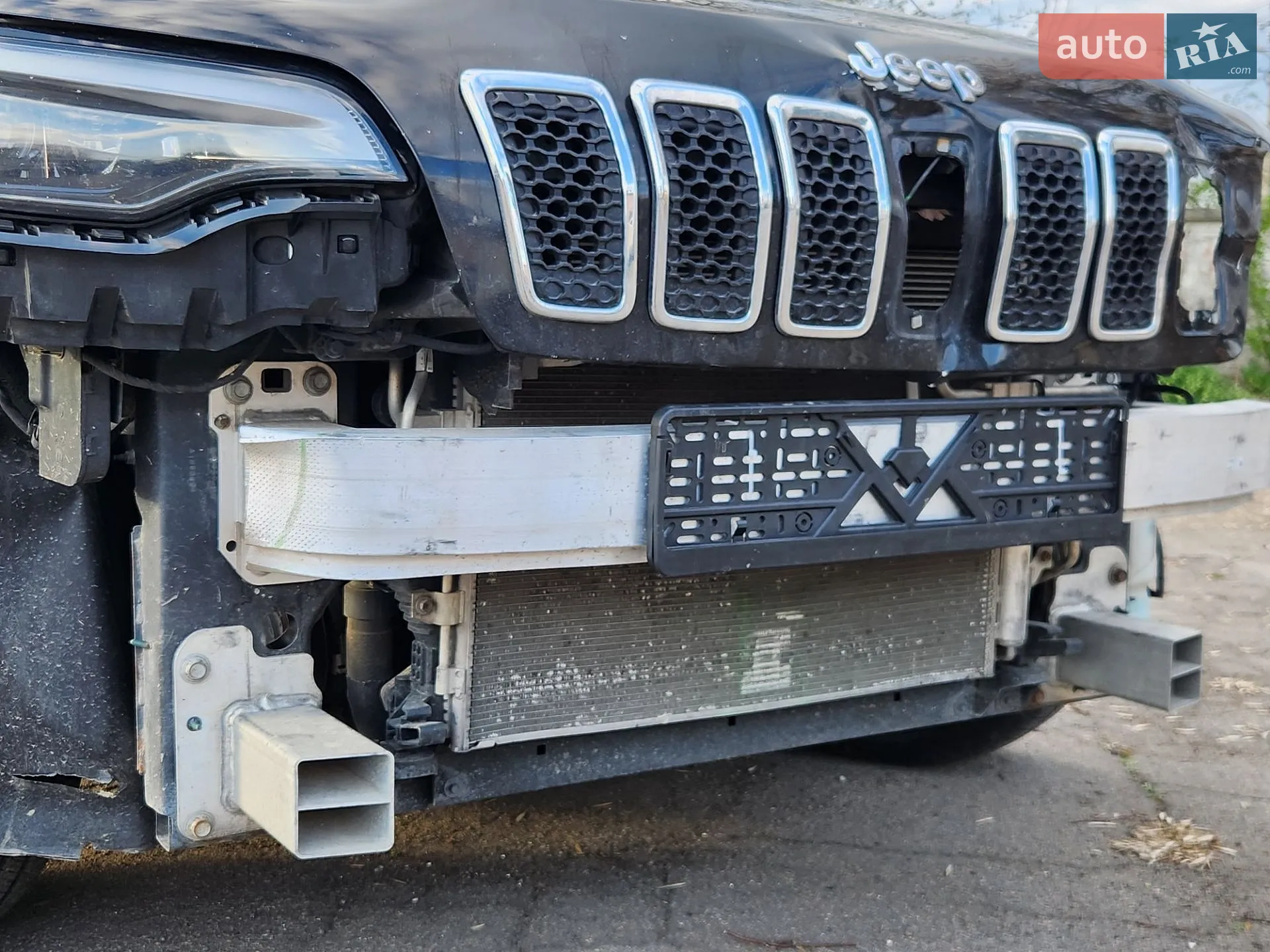2018 Jeep Cherokee - мініатюра 10