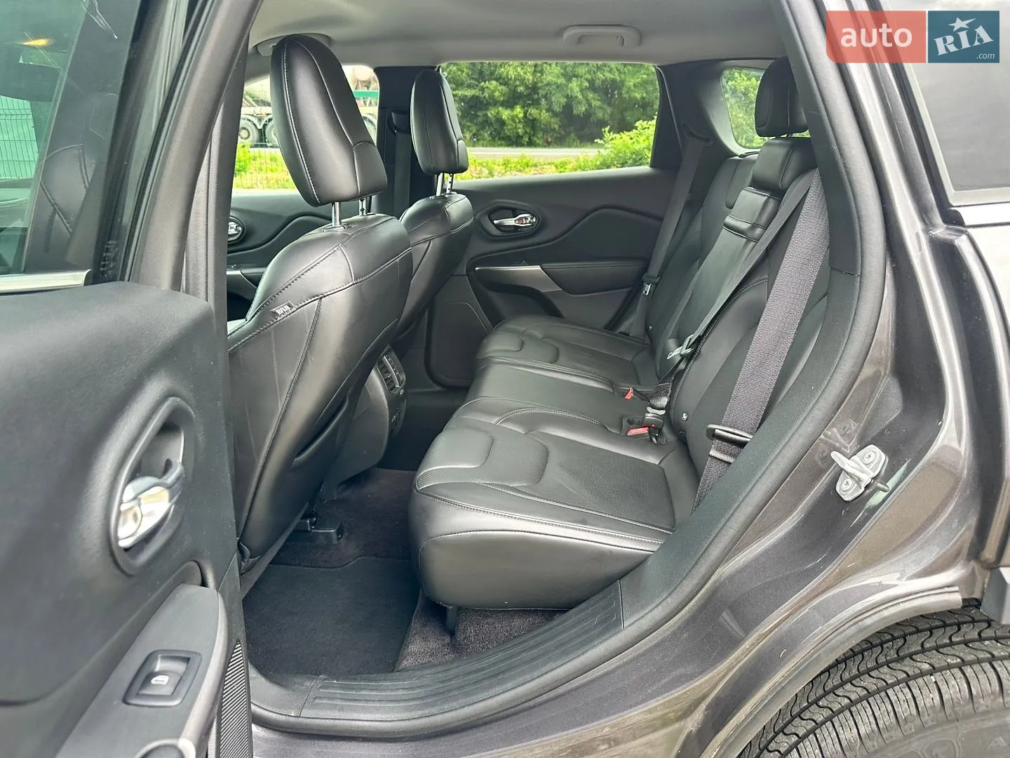 2018 Jeep Cherokee - мініатюра 20