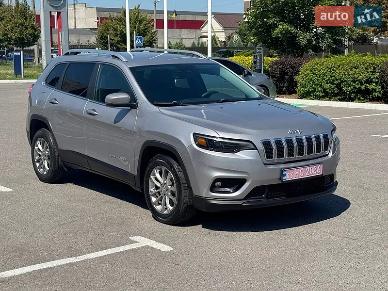 Jeep Cherokee