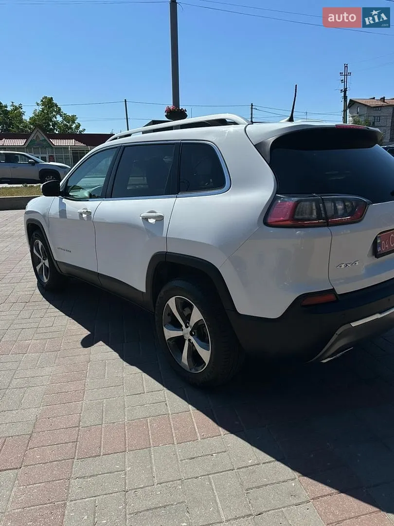 2019 Jeep Cherokee - мініатюра 2
