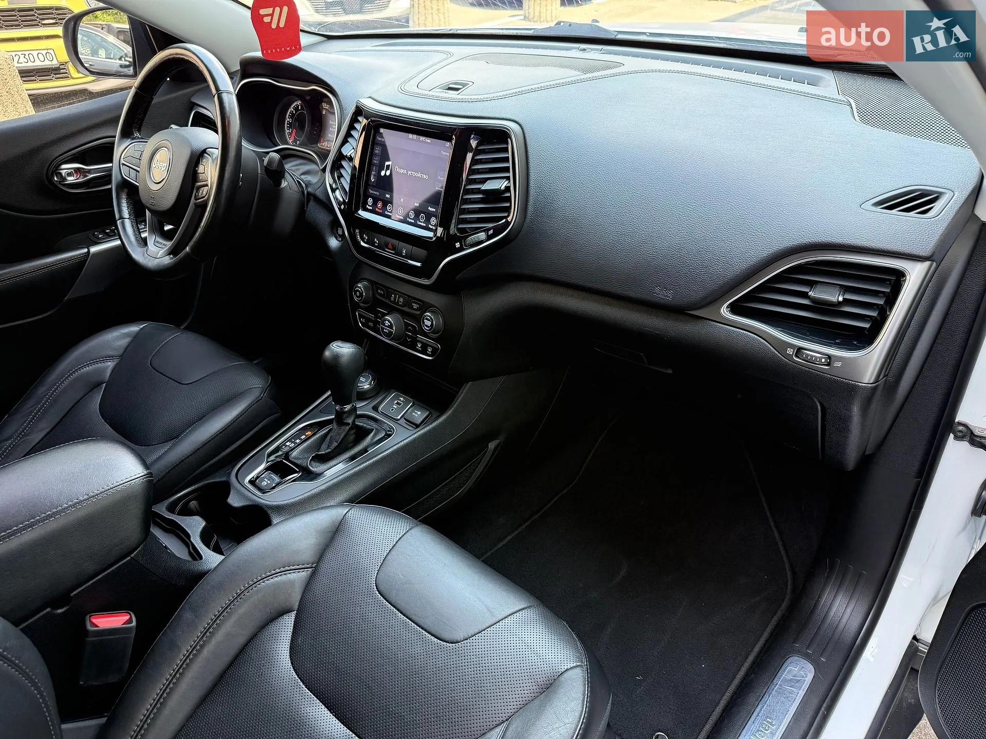 2021 Jeep Cherokee - мініатюра 24