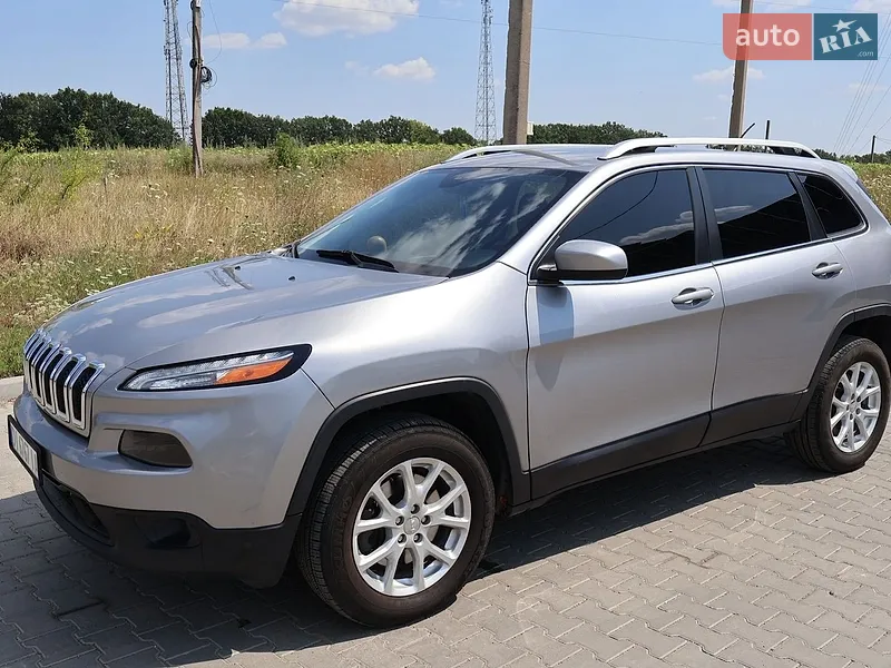 Jeep Cherokee 2016