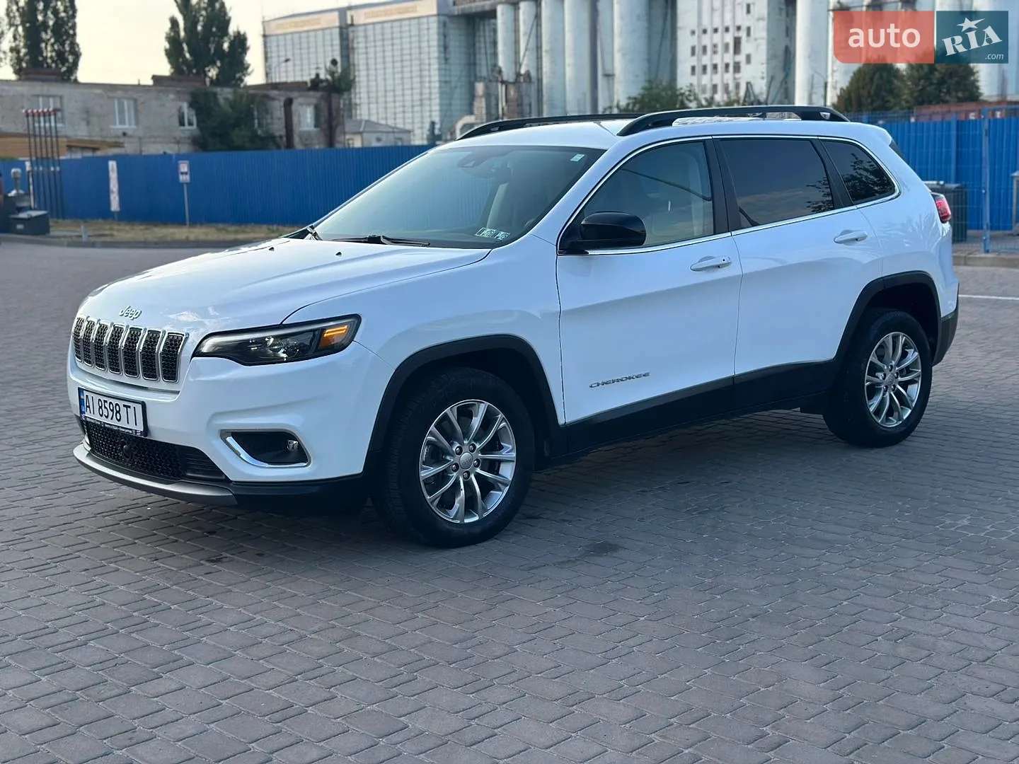2022 Jeep Cherokee - мініатюра 20