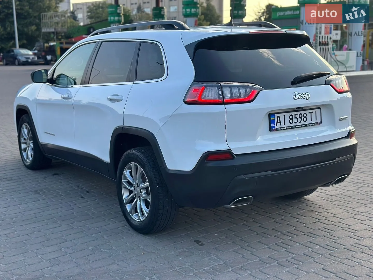 2022 Jeep Cherokee - мініатюра 22