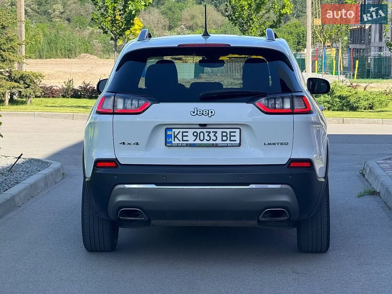 2020 Jeep Cherokee - мініатюра 3