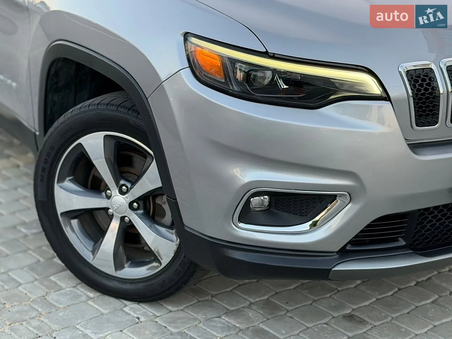 2019 Jeep Cherokee - мініатюра 12