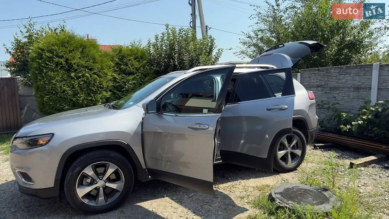 2019 Jeep Cherokee - мініатюра 11