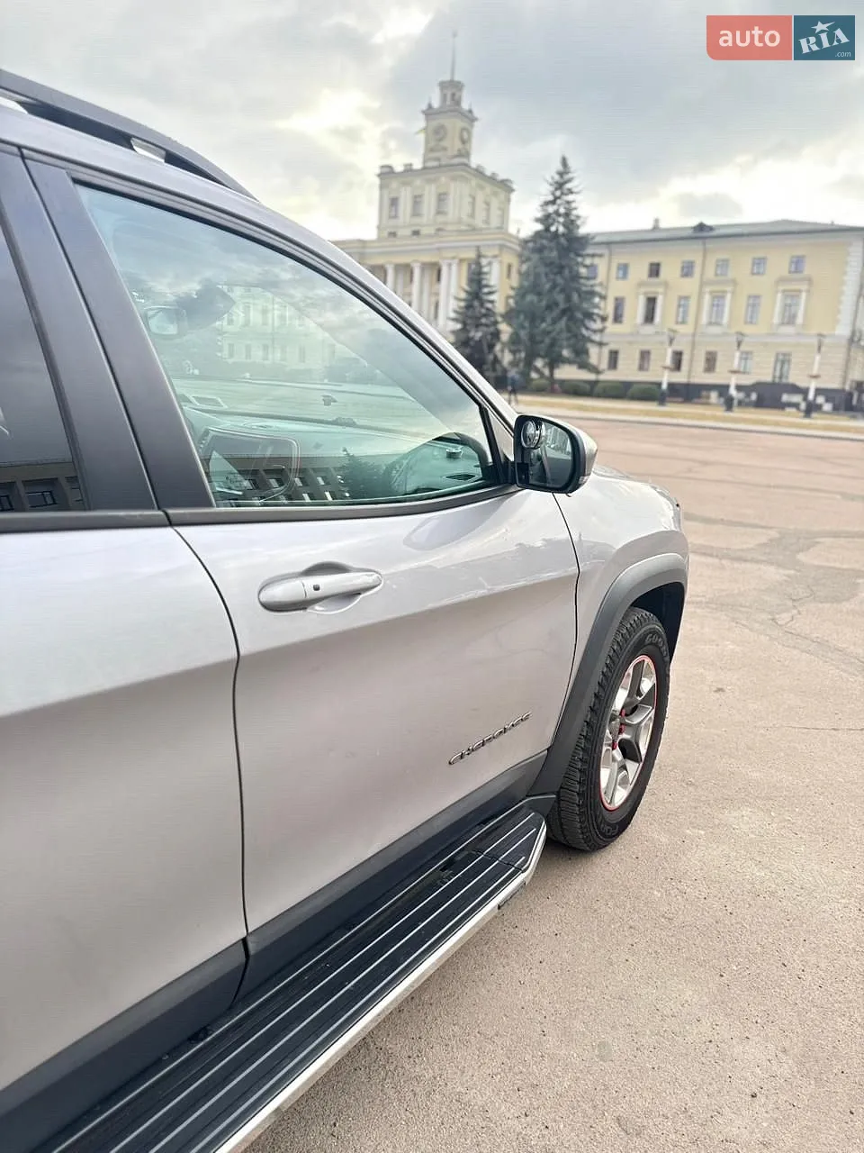 2018 Jeep Cherokee - мініатюра 4
