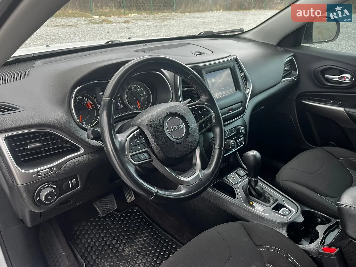 2018 Jeep Cherokee - мініатюра 9