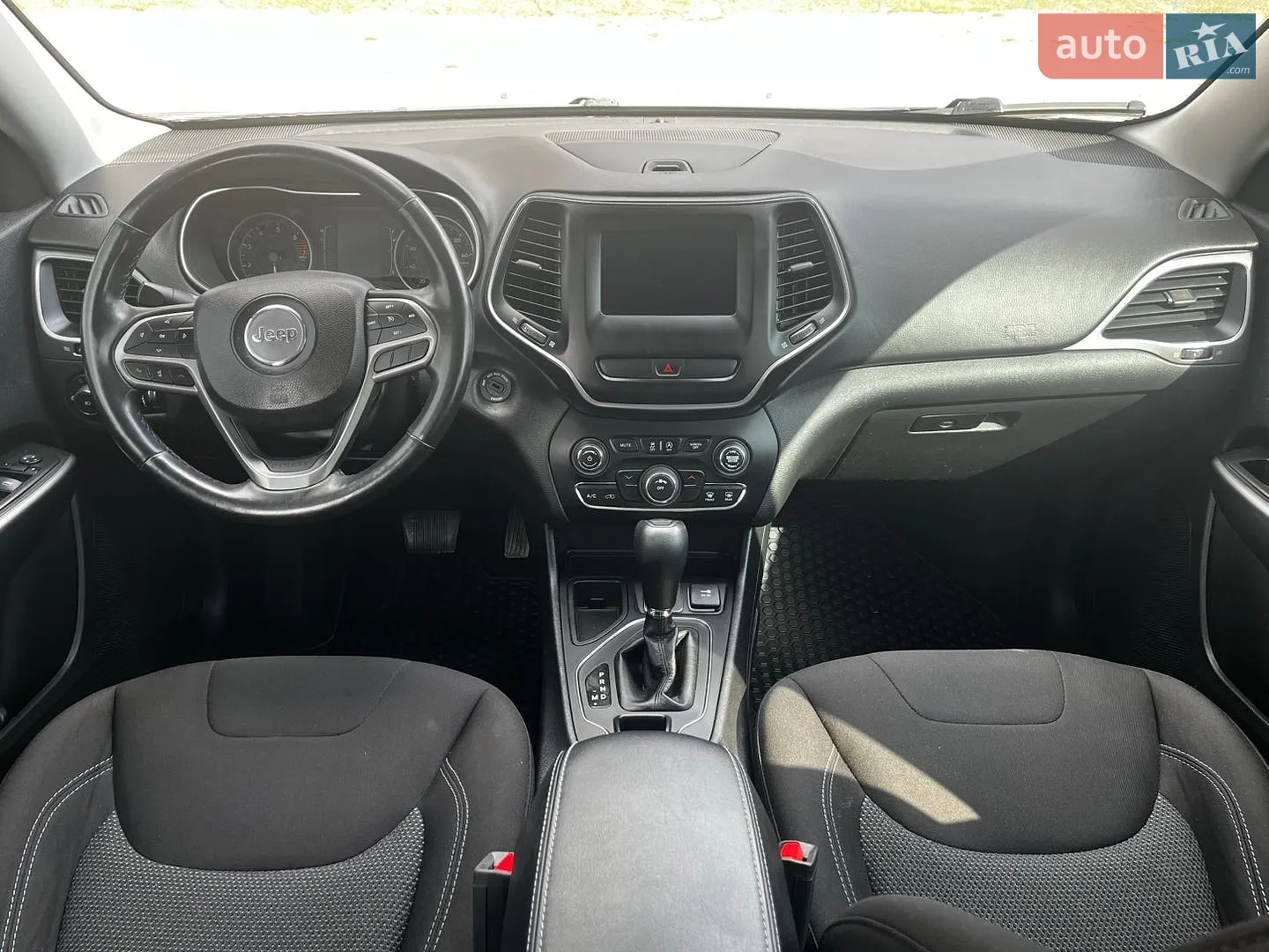 2018 Jeep Cherokee - мініатюра 10