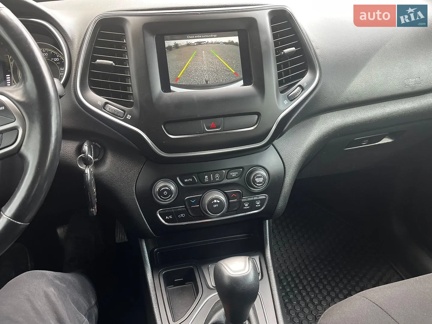 2018 Jeep Cherokee - мініатюра 15