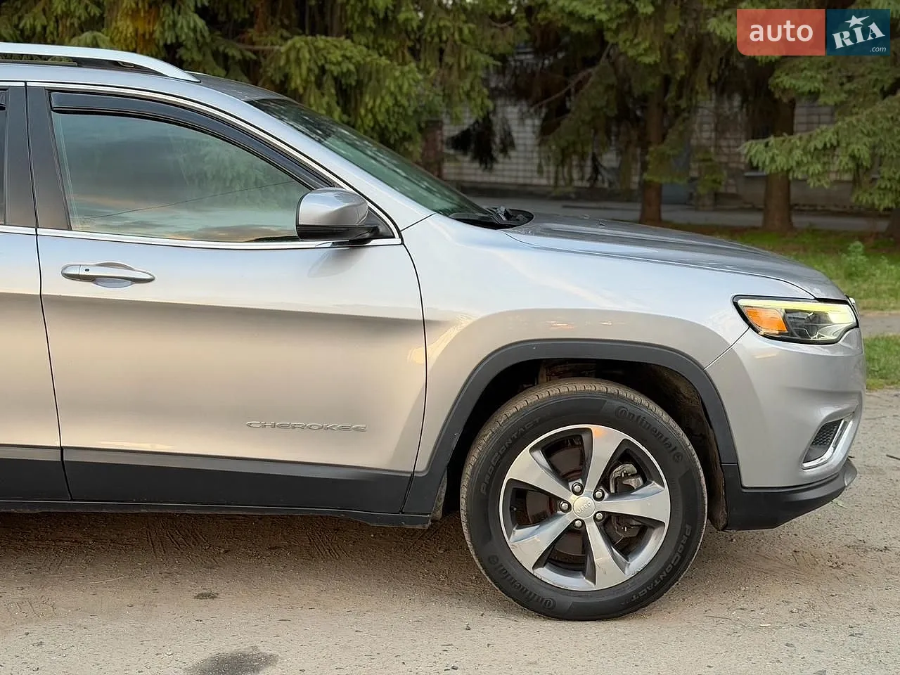 2019 Jeep Cherokee - мініатюра 12