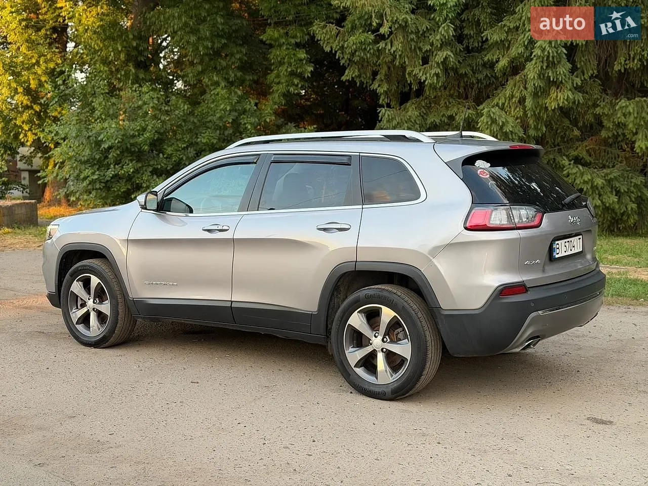 2019 Jeep Cherokee - мініатюра 17