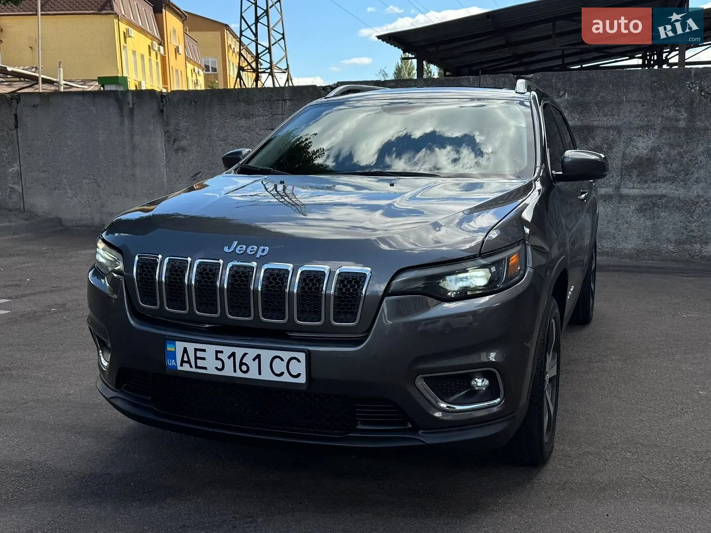 2019 Jeep Cherokee - фото 1