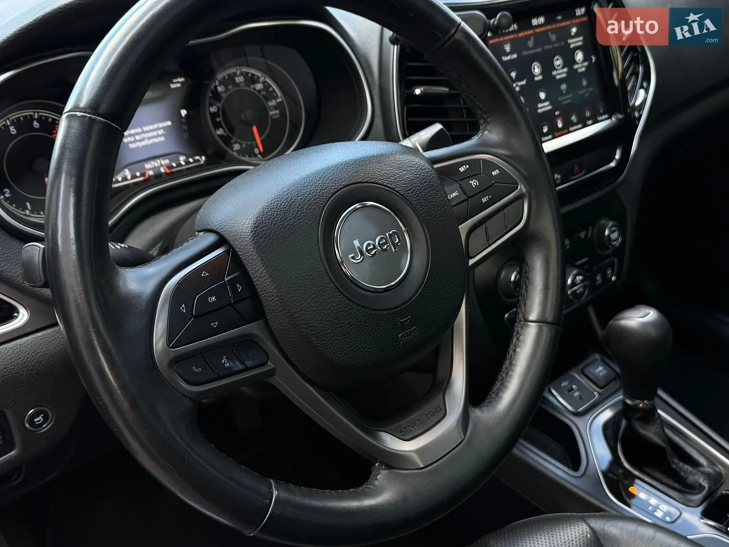 2019 Jeep Cherokee - мініатюра 18