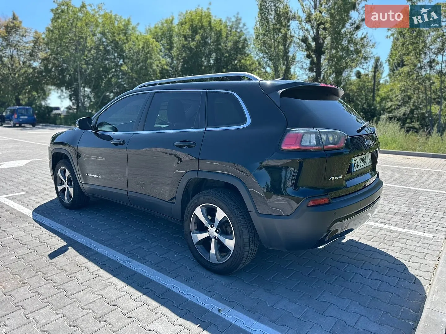 2019 Jeep Cherokee - мініатюра 5