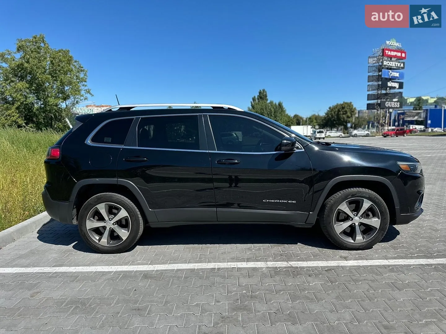 2019 Jeep Cherokee - мініатюра 8