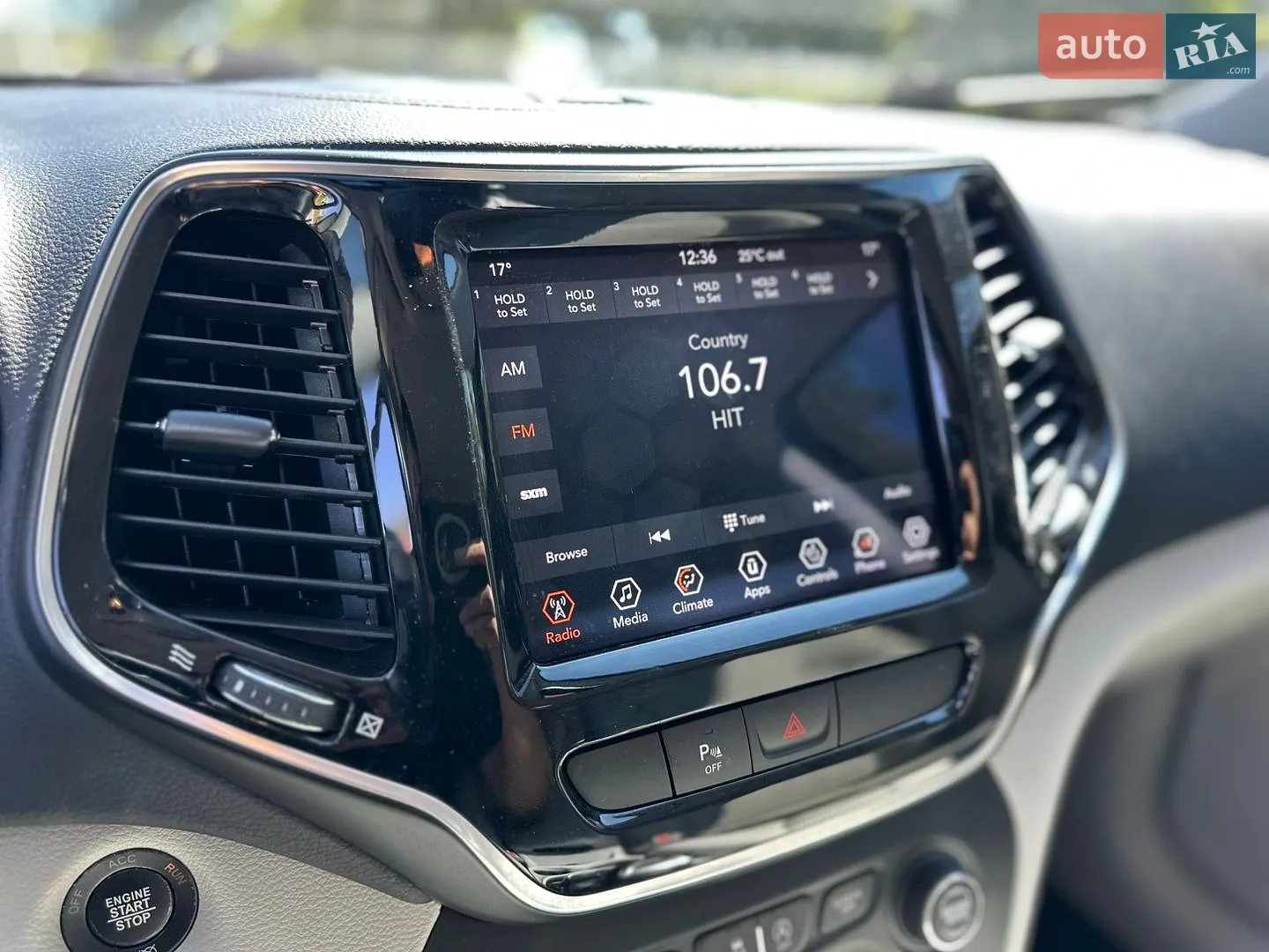 2019 Jeep Cherokee - мініатюра 21