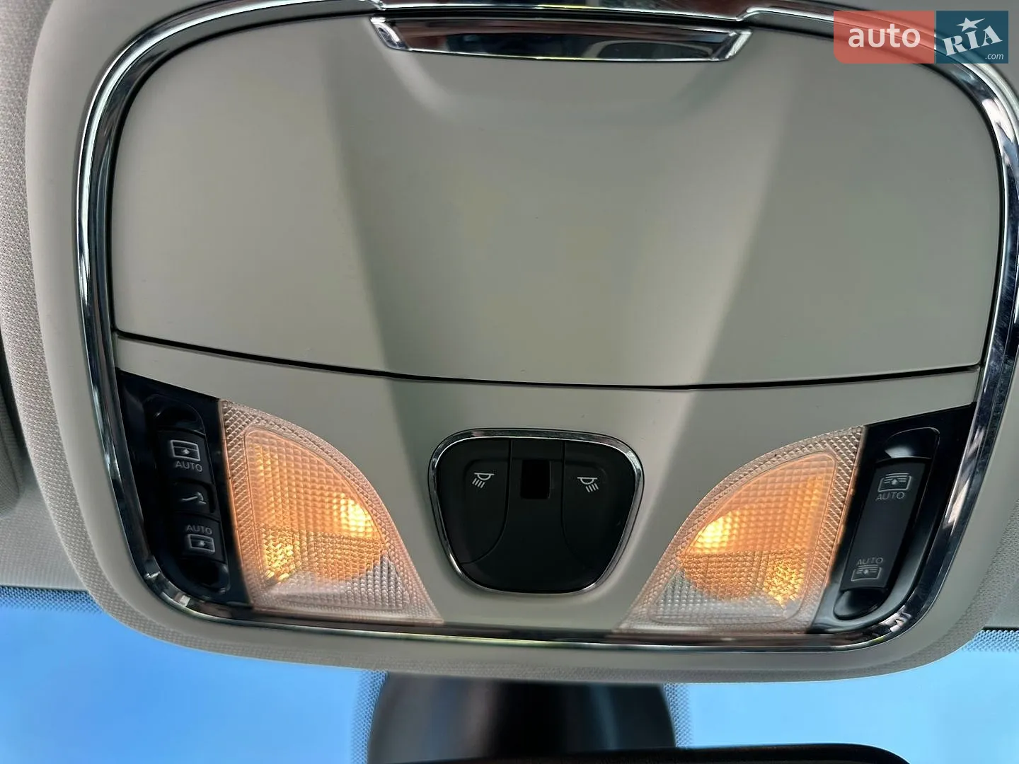 2019 Jeep Cherokee - мініатюра 24