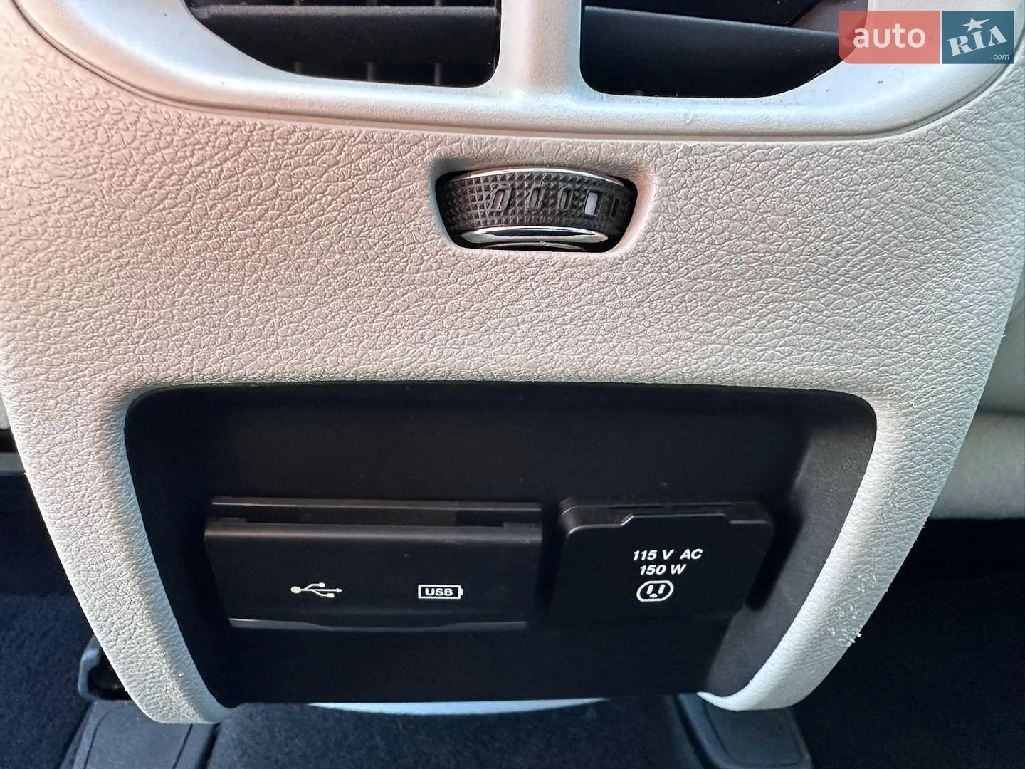 2019 Jeep Cherokee - мініатюра 33