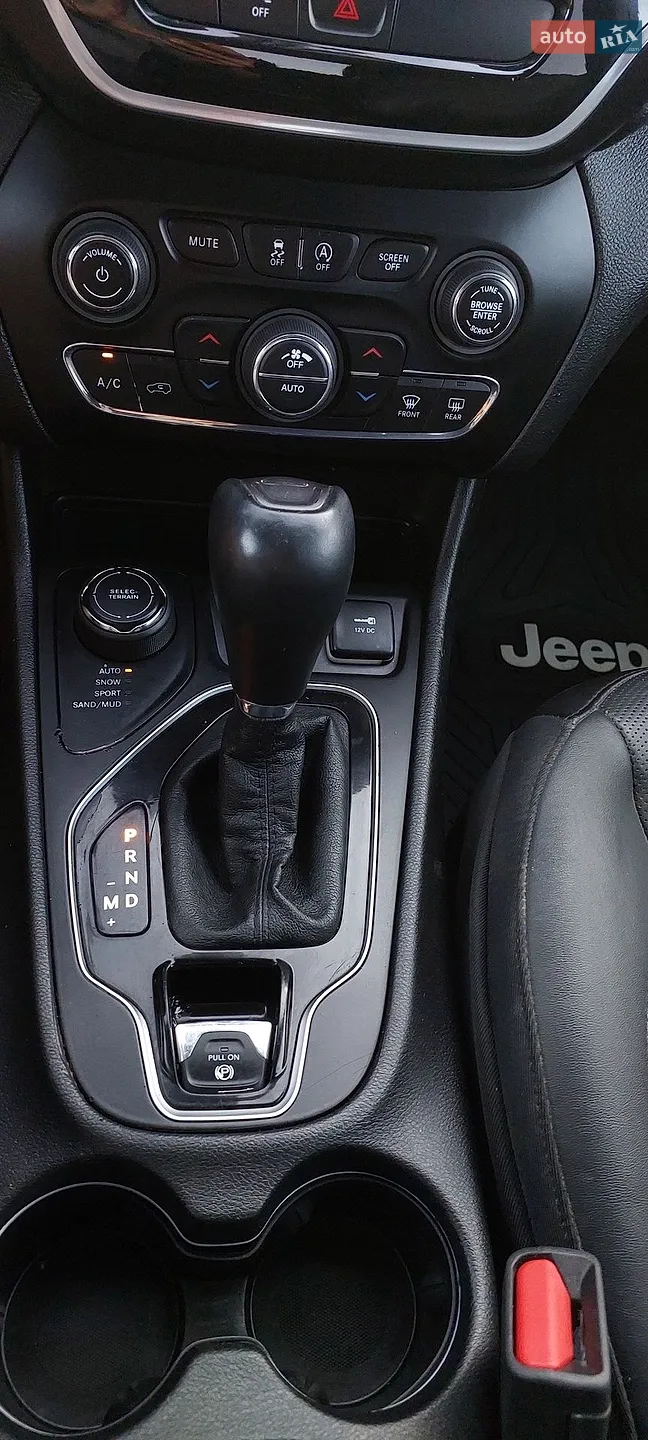 2019 Jeep Cherokee - мініатюра 21