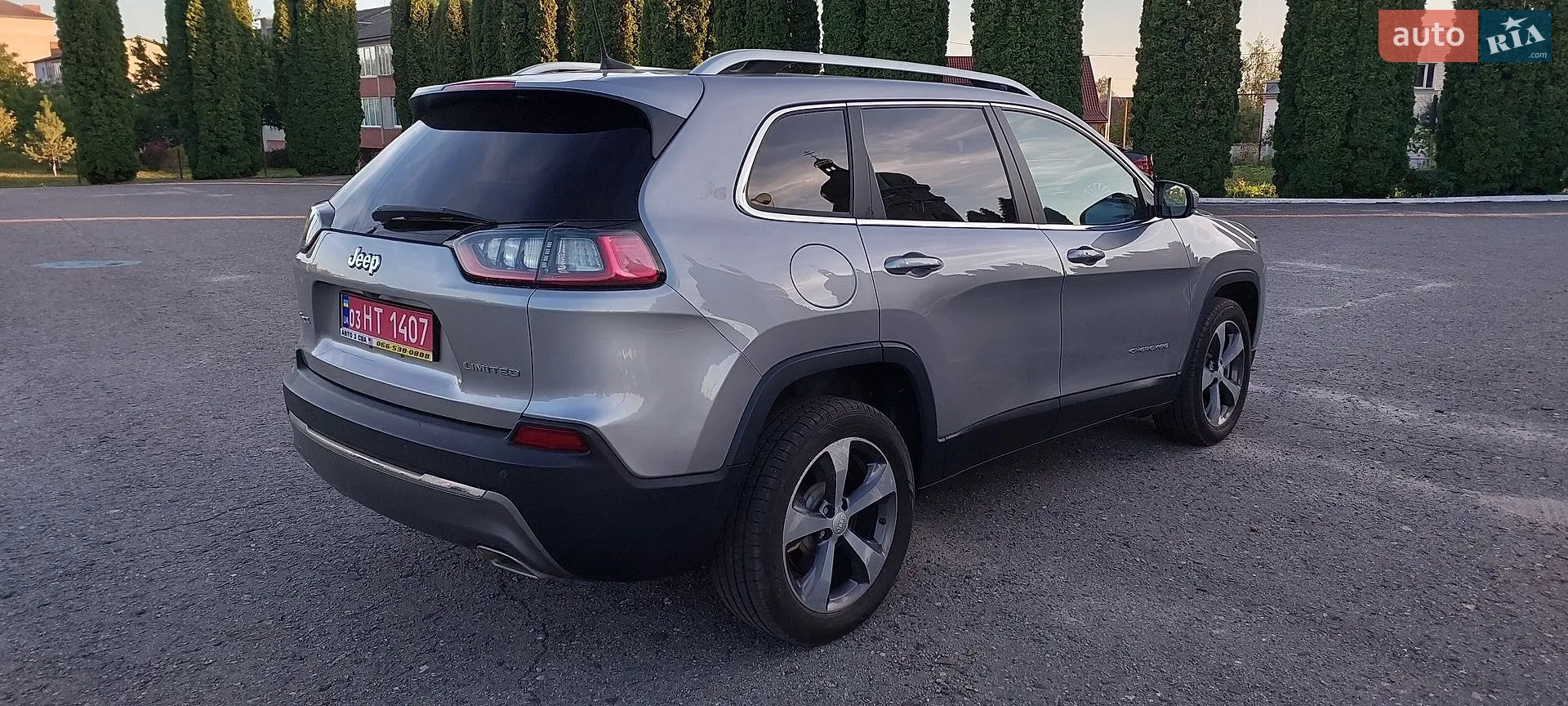 2019 Jeep Cherokee - мініатюра 9